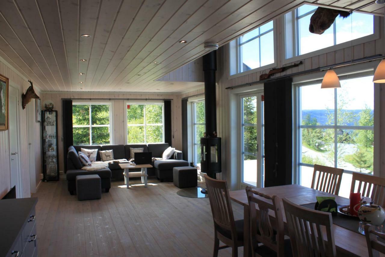 Luxury Mountain Villa Strandlykkja Екстериор снимка