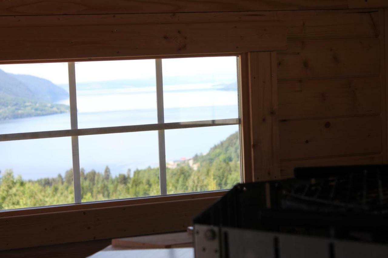 Luxury Mountain Villa Strandlykkja Екстериор снимка